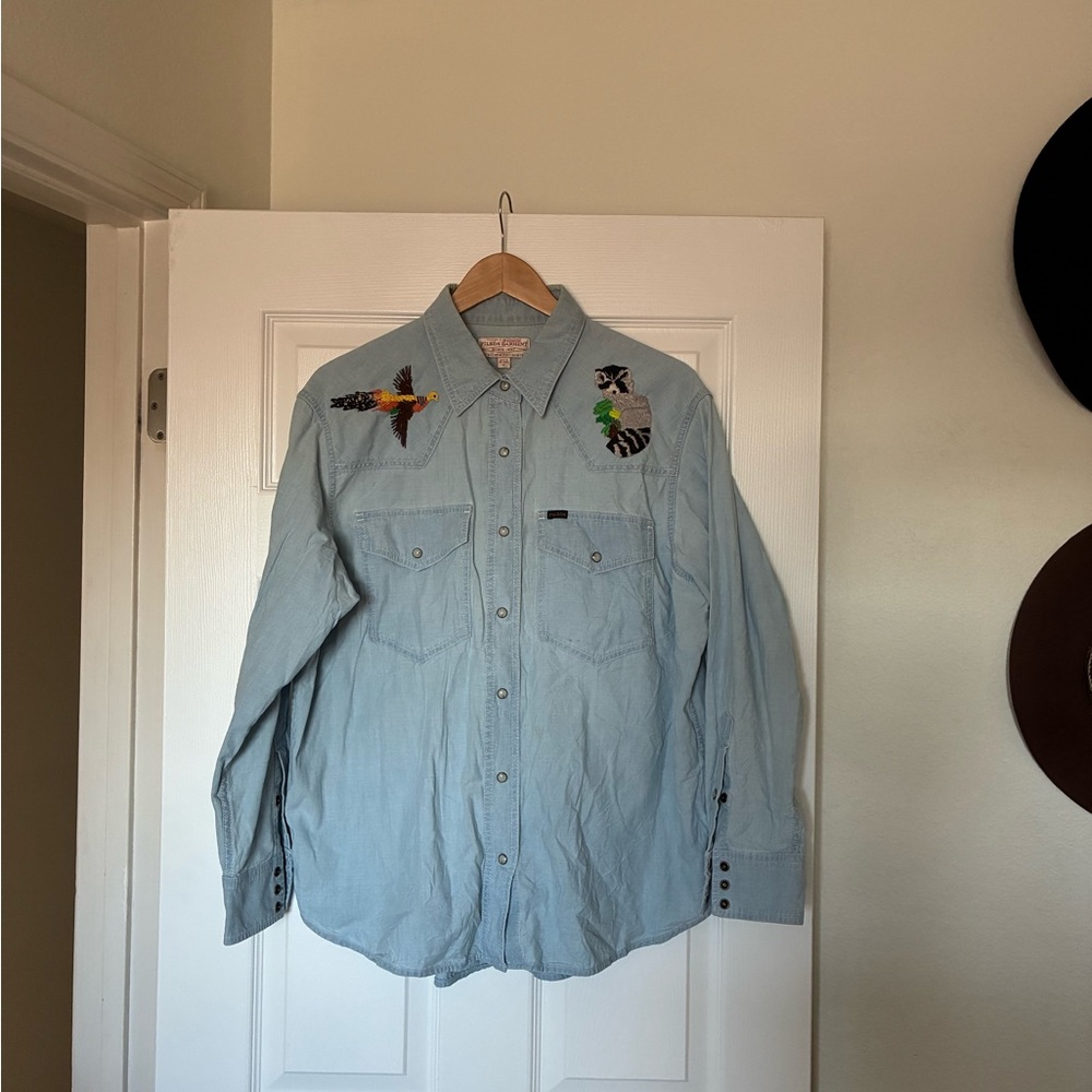 Filson women’s embroidered western shirt